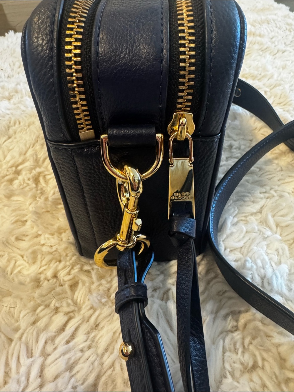MARC JACOBS The Softshot M0014591 Navy Leather Women's Shoulder Bag - Picture 7 of 12